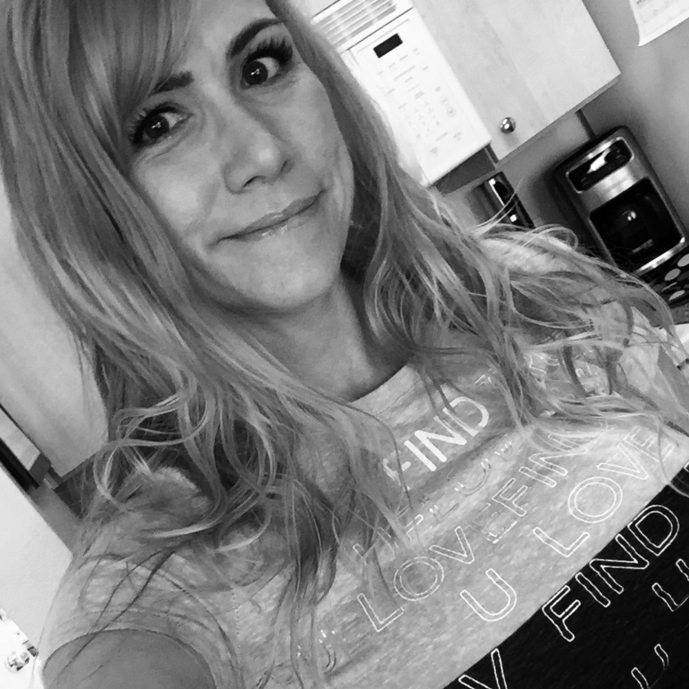 Meet your Posher, Jeannette